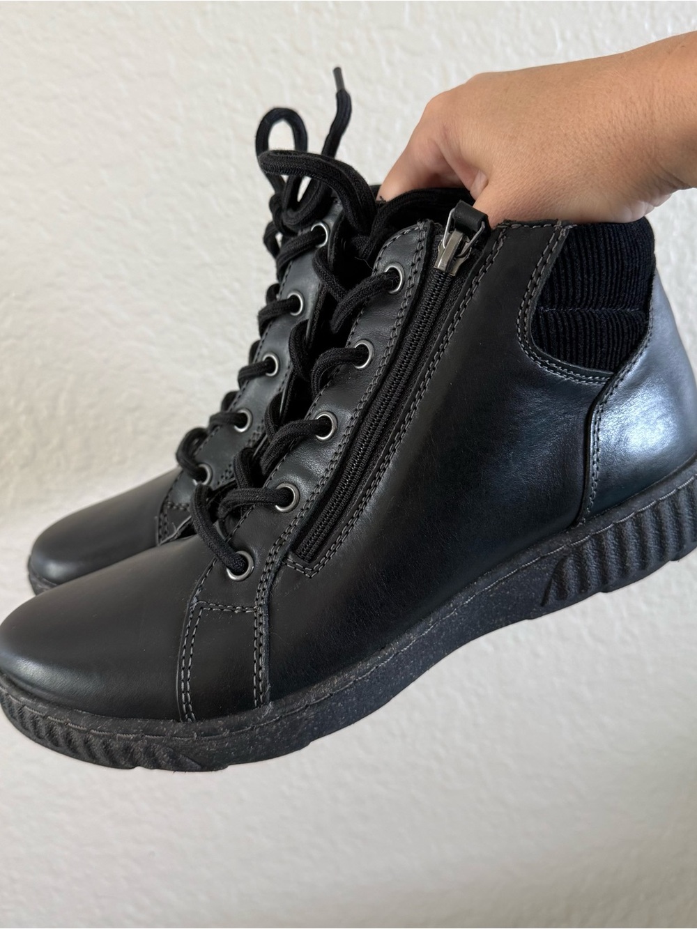 Clarks Black  Caroline Park Lace-Up Ankle Boots with Side Zip